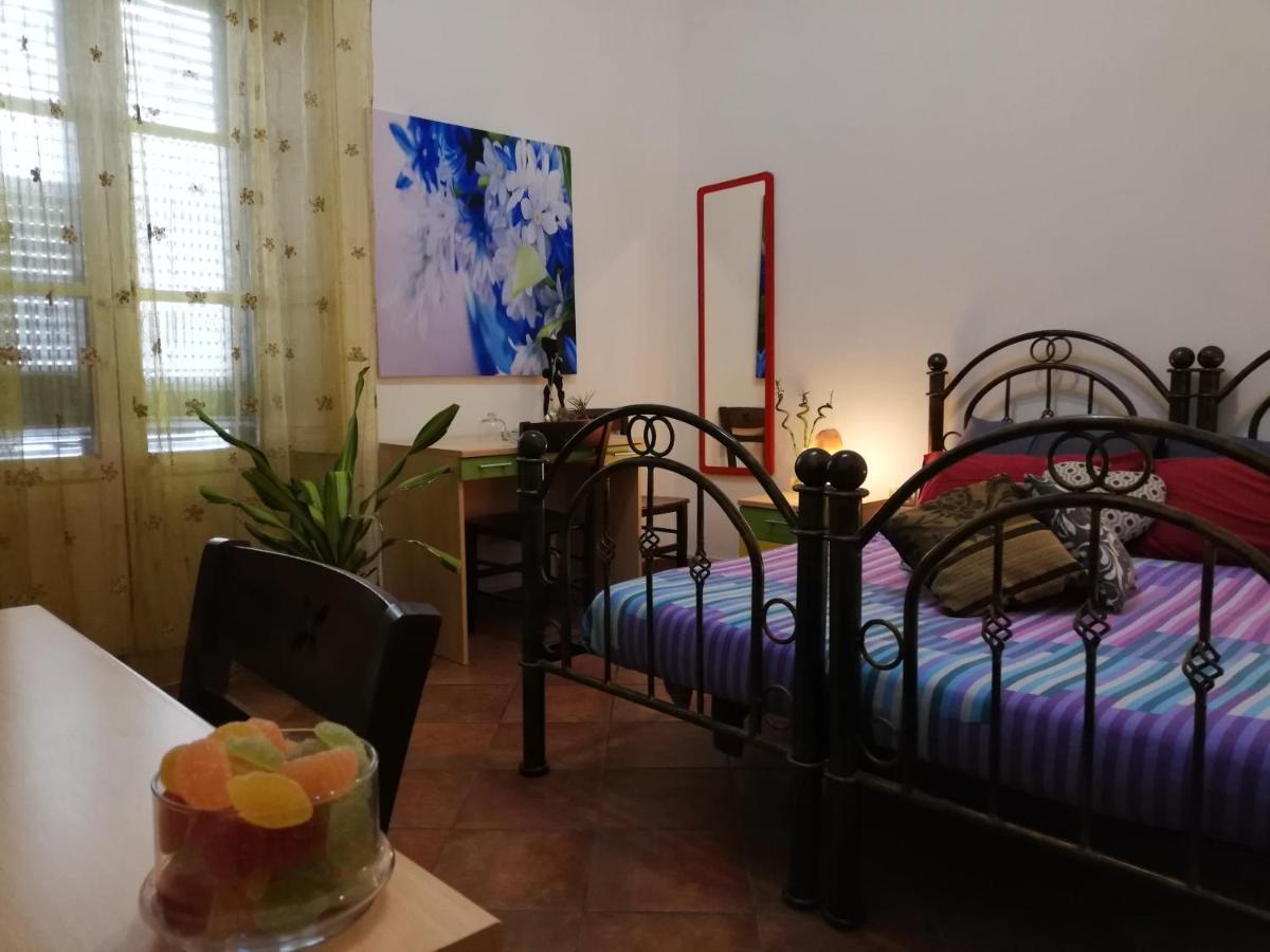 Guglielmo Room'S B&B CTA Exteriör bild