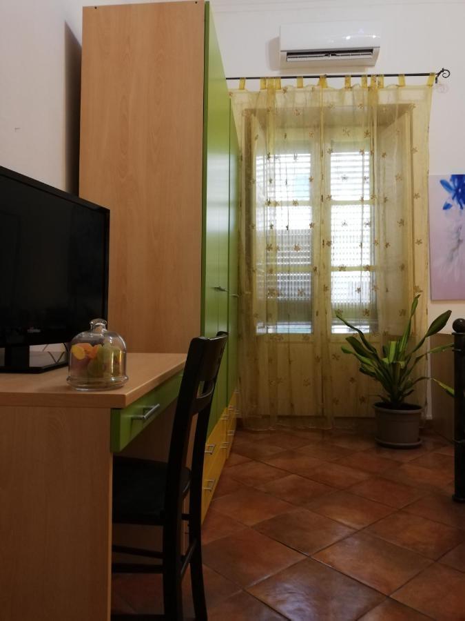 Guglielmo Room'S B&B CTA Exteriör bild